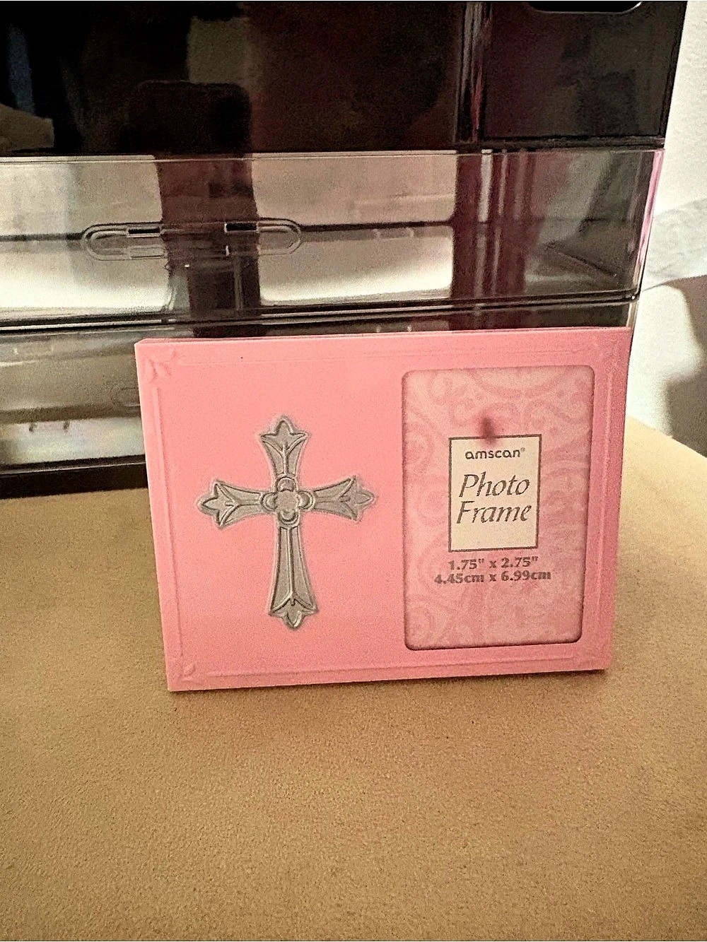 Cross pink vintage Frame in Pink